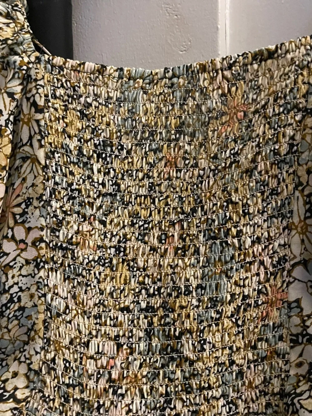 Astr floral sheer